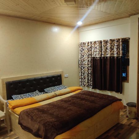 New Mehdudia B&B Шімла Екстер'єр фото